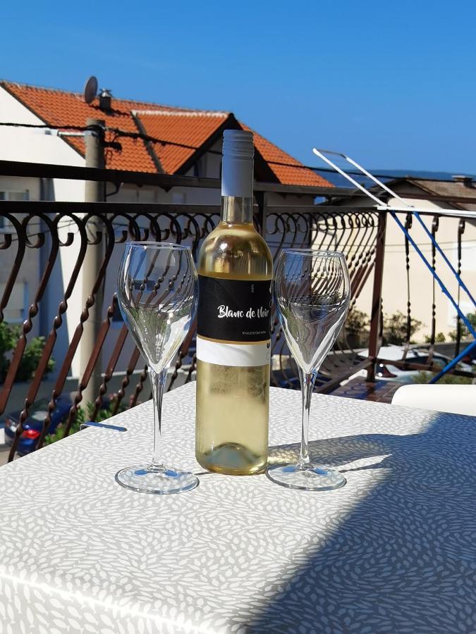 Kamen Apartment Novi Vinodolski